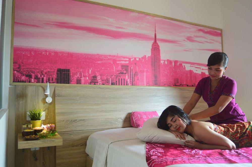 เฟฟโฮเต็ล บันจาร์บารู - บันจาร์มาซิน Hotel Banjarbaru ภายนอก รูปภาพ