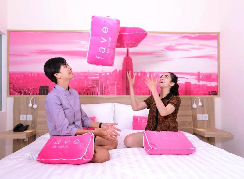 เฟฟโฮเต็ล บันจาร์บารู - บันจาร์มาซิน Hotel Banjarbaru ภายนอก รูปภาพ