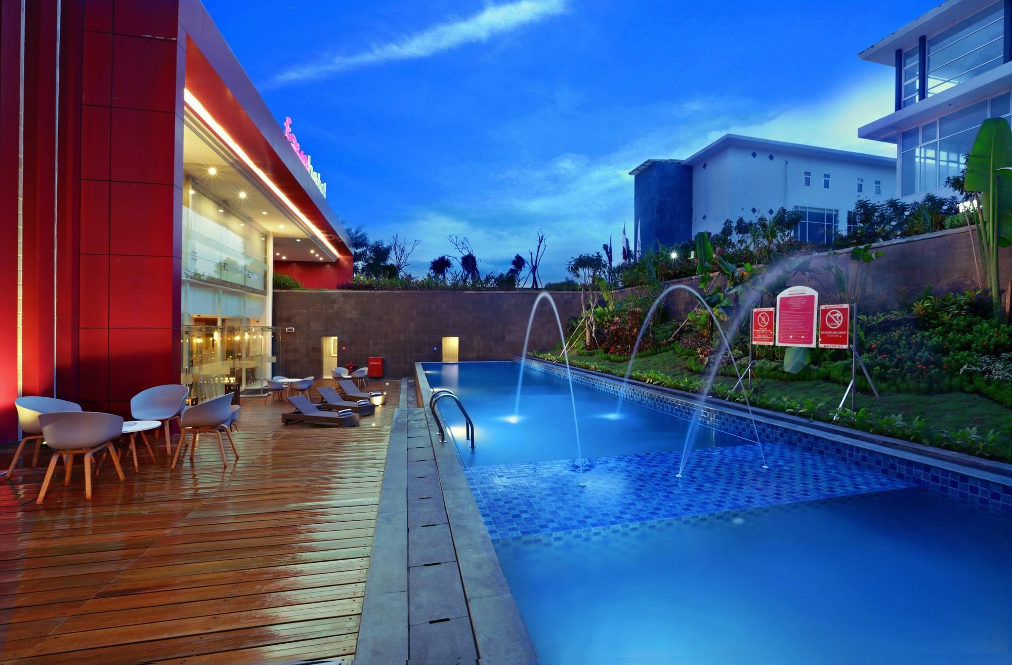 เฟฟโฮเต็ล บันจาร์บารู - บันจาร์มาซิน Hotel Banjarbaru ภายนอก รูปภาพ